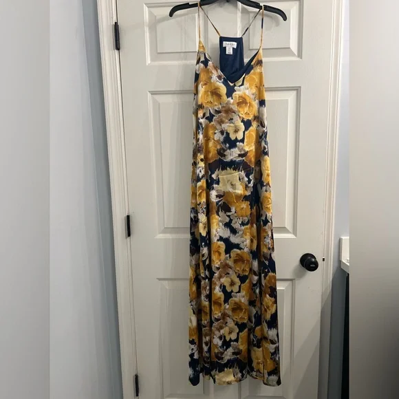 Nicole Miller Strapless Dress with Blue and Gold Floral Pattern - Picture 3 of 7